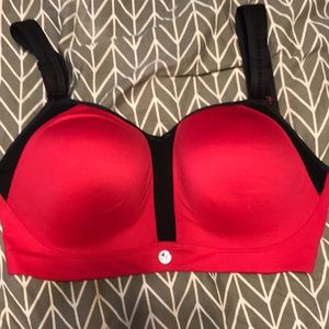 Soma Sport sports bra NWOT 34 DDD